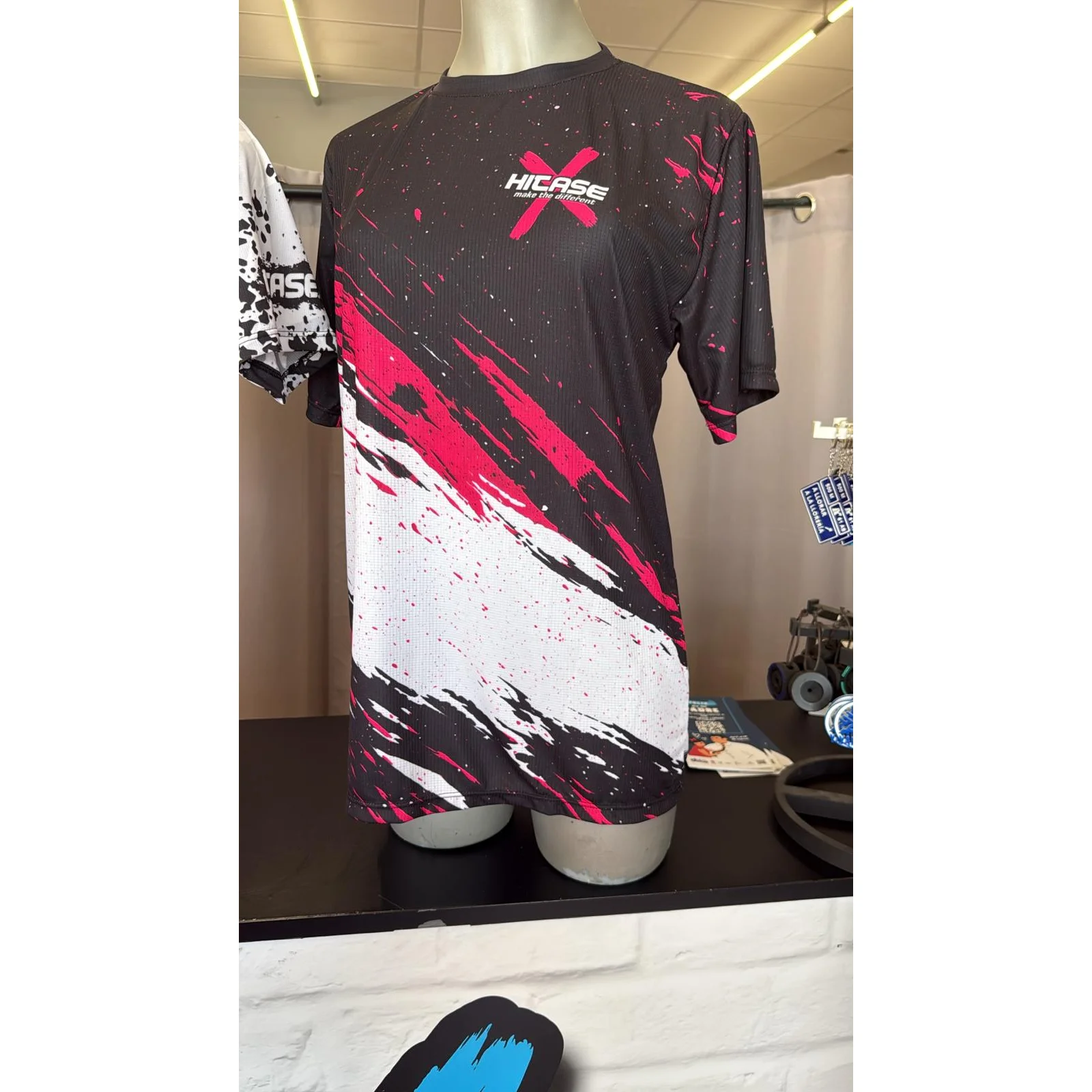 Camiseta Hitase Galaxy streetwear exclusiva de edición limitada